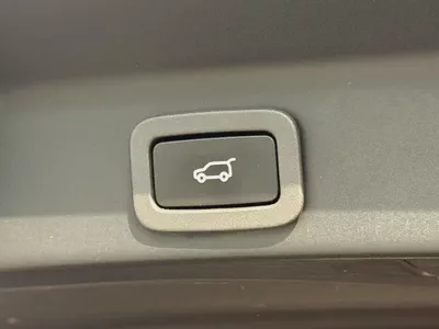 2018 Jaguar F-Pace 25T | Stunning Condition | GCC Specs-18