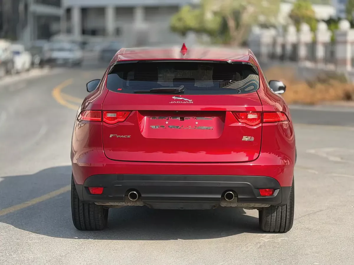 2018 Jaguar F-Pace 25T | Stunning Condition | GCC Specs-13-13