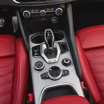 1,724 P.M • 0% Downpayment • Alfa Romeo Giulia Veloce • Agency Warranty And Service Contract-10
