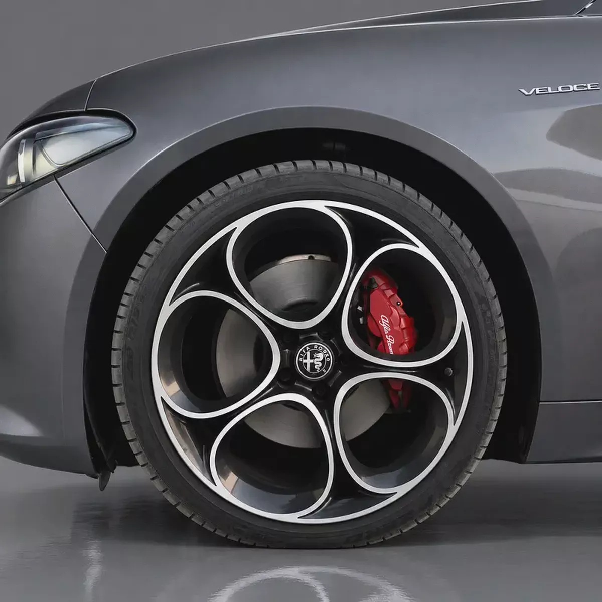 1,724 P.M • 0% Downpayment • Alfa Romeo Giulia Veloce • Agency Warranty And Service Contract-5-5
