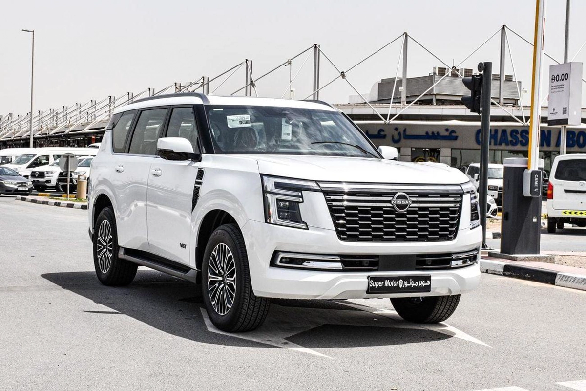 Nissan Patrol 3.5L V6 Turbo LE Titanium | GCC | Al Rusomani Warranty-2-2