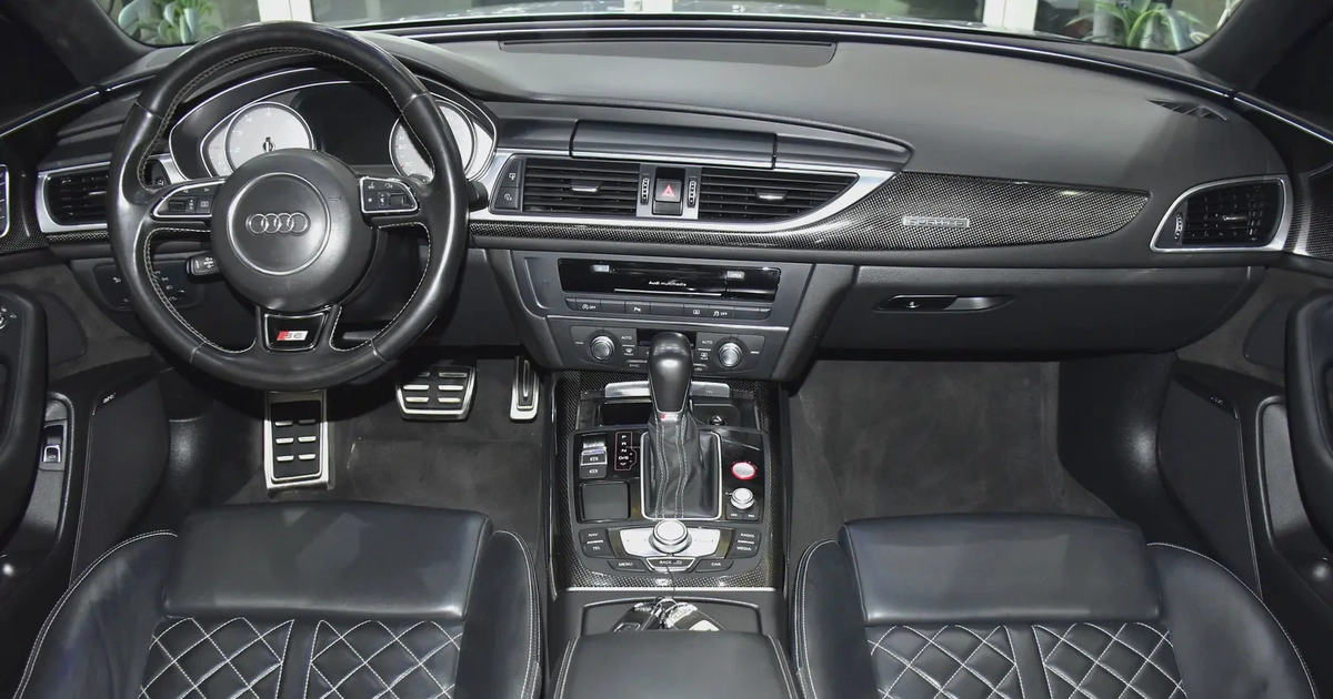 ORIGINAL PAINT ( صبغ وكاله ) Audi S6 V8 TFSi ( 2016 Model ) in Silver Color GCC Specs-10-10