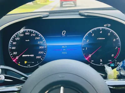 BENZ SL63 AMG - 2024 - 3300KM - LIKE BRAND NEW - FRESH JAPAN IMPORT-15