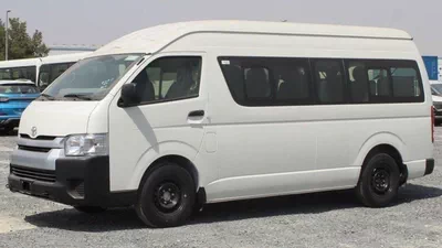 Toyota Hiace DLS - STD ROOF Toyota Hiace 2.5L High Roof Diesel old ship 2024-5
