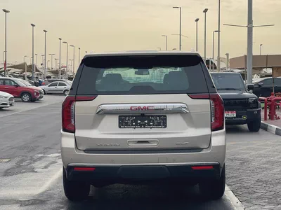 2024 GMC Yukon SLT - GCC Specs - Brand New-4