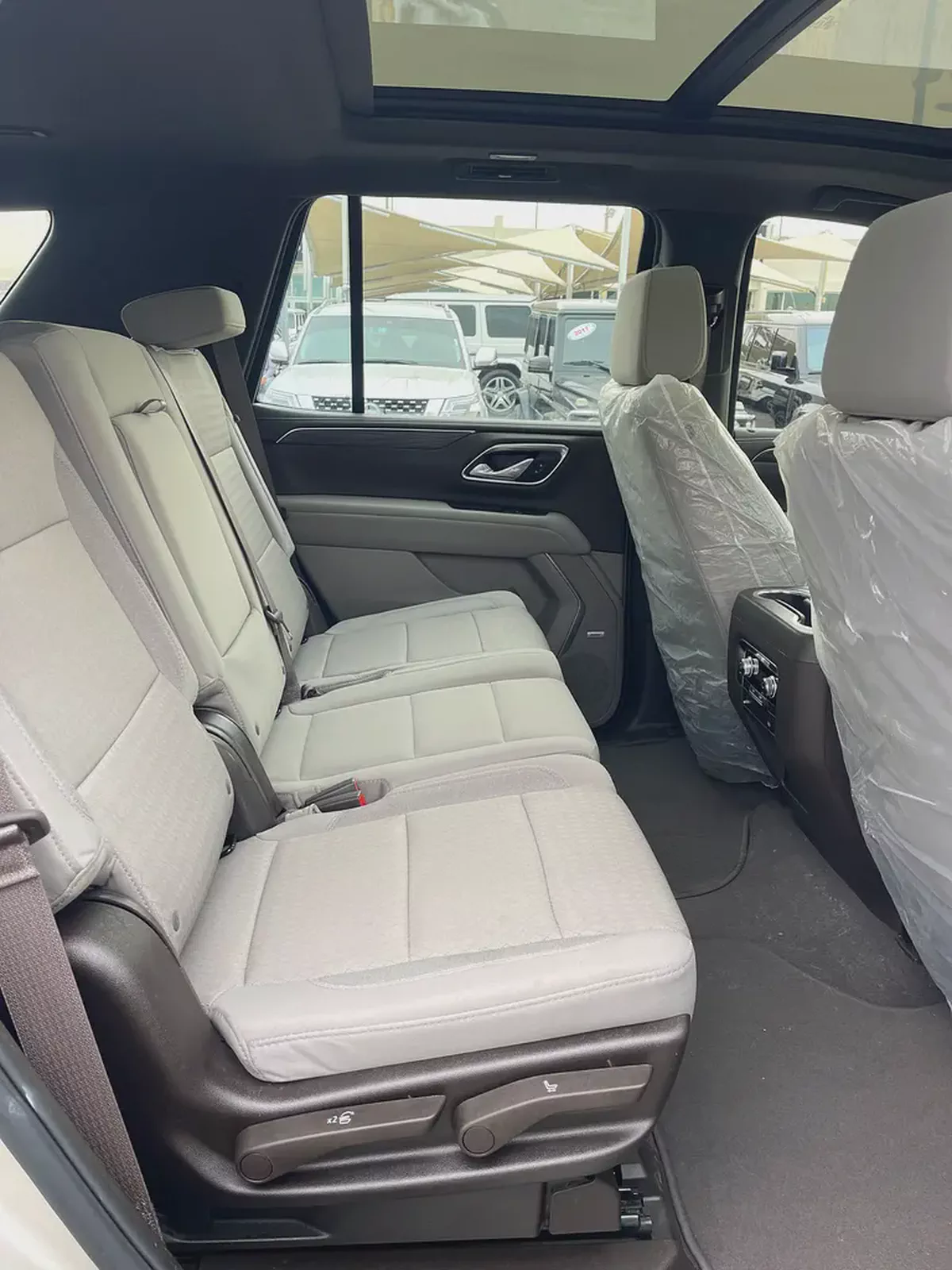2024 GMC Yukon SLT - GCC Specs - Brand New-14-14