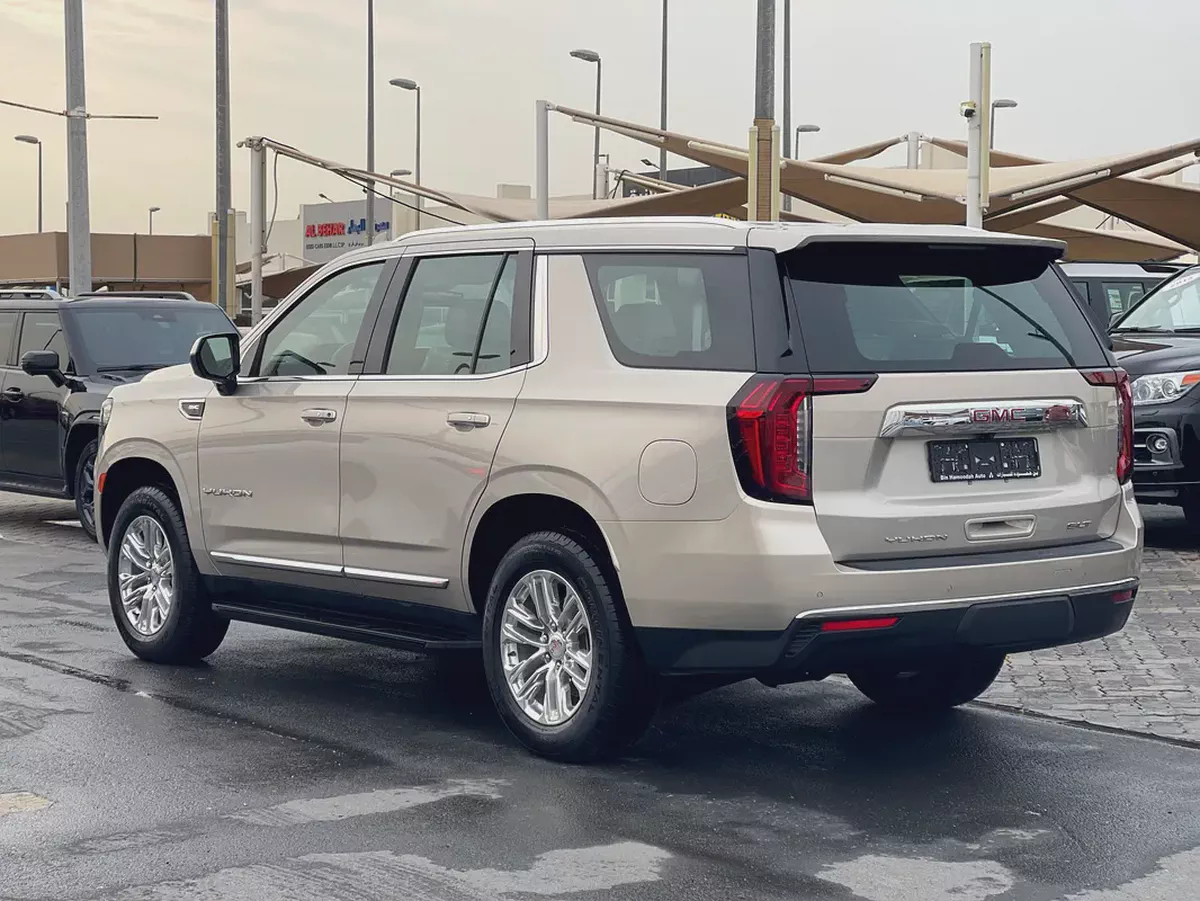2024 GMC Yukon SLT - GCC Specs - Brand New-3-3