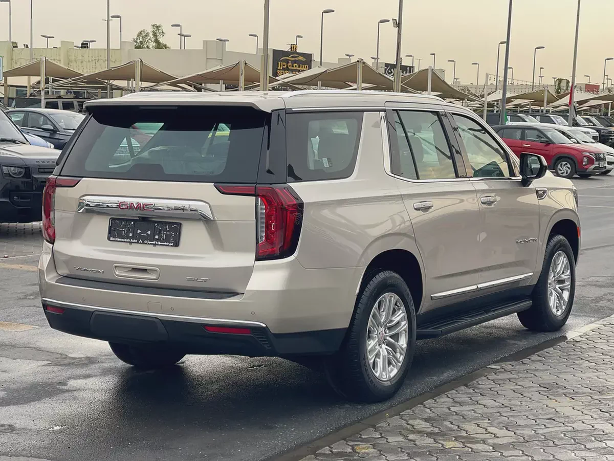 2024 GMC Yukon SLT - GCC Specs - Brand New-5-5