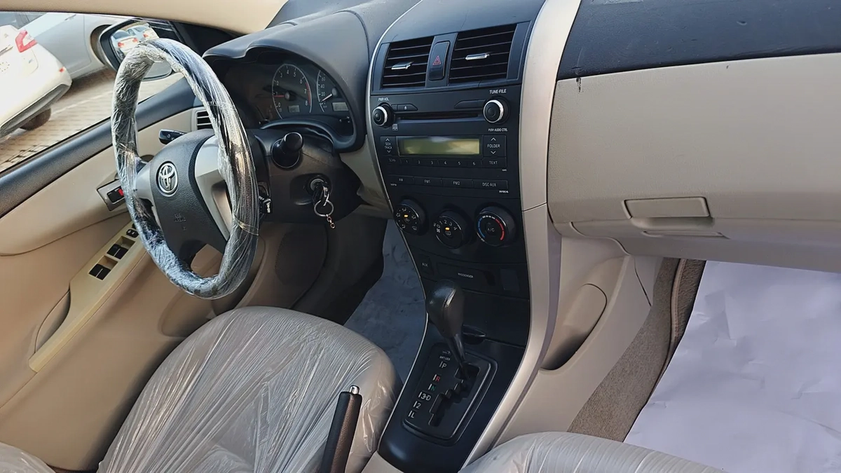 Toyota Corolla 2013 GCC Specs - Reliable Daily Driver-13-13