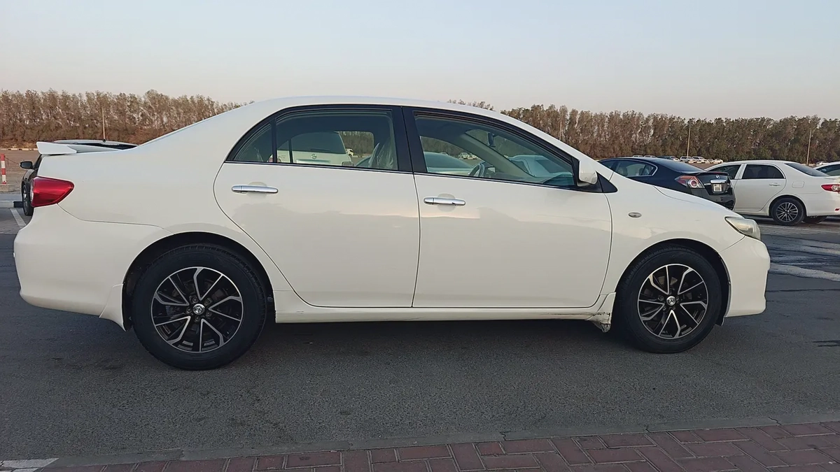 Toyota Corolla 2013 GCC Specs - Reliable Daily Driver-6-6