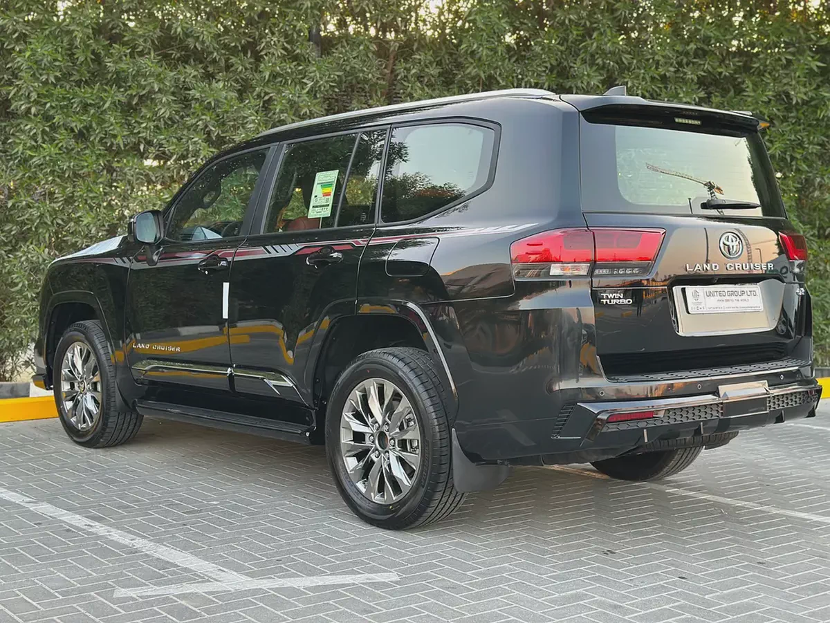 Land Cruiser 2026 | 3.5 GXR | GCC Specs | Brand New-4-4