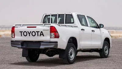 Toyota Hilux GL Toyota hilux 2.4L diesel basic option My25-4