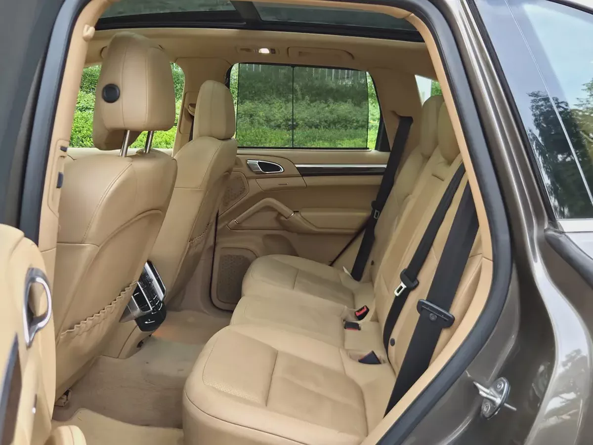 Porsche Cayenne S 2013 | GCC Specs | 2keys Well Maintained-11-11