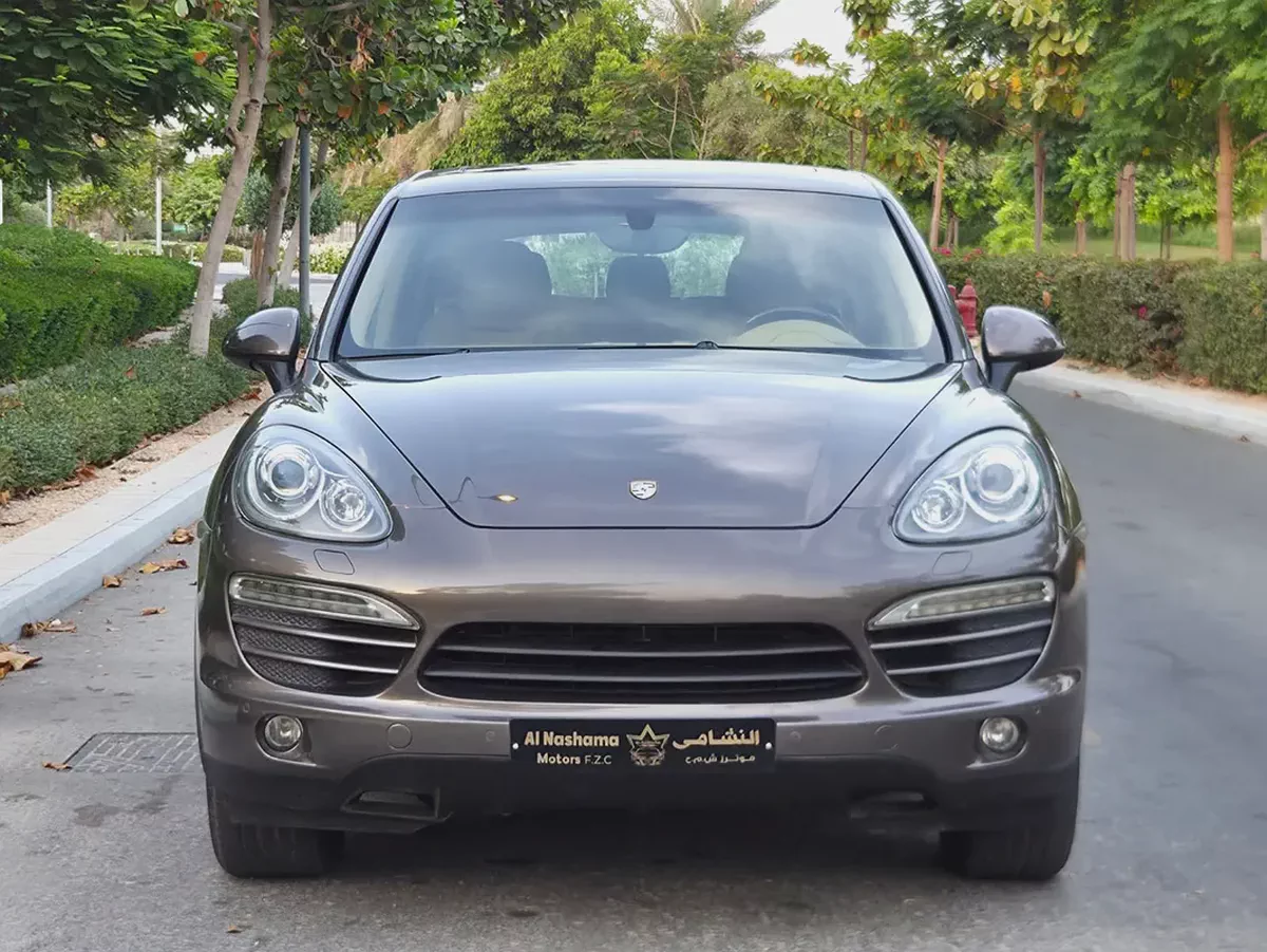 Porsche Cayenne S 2013 | GCC Specs | 2keys Well Maintained-1-1