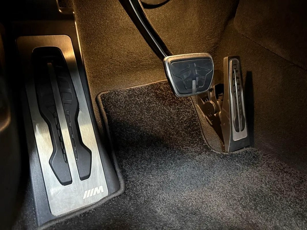 2024 BMW X7 xDrive40i M-Kit