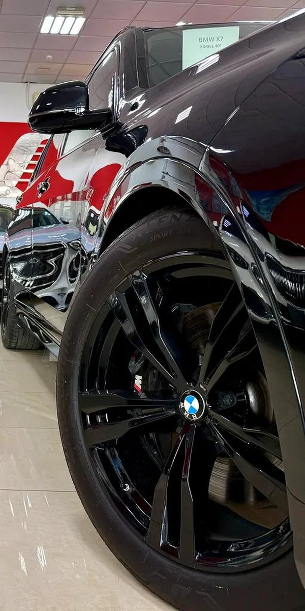 2024 BMW X7 xDrive40i M-Kit