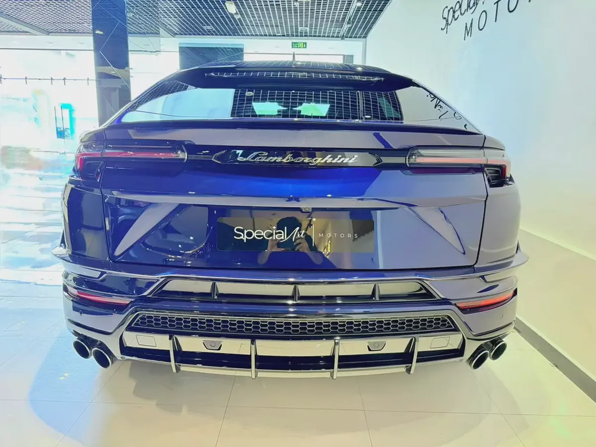 Lamborghini Urus S / 2023 / European Specs / 360 Degree Cameras-3-3