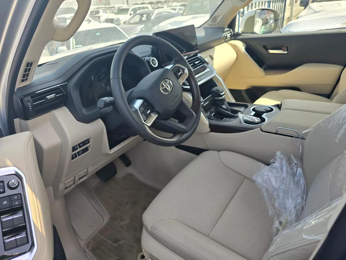 TOYOTA LC300 GXR 3.5L PETROL 2026 | SILVER EXTERIOR-6-6