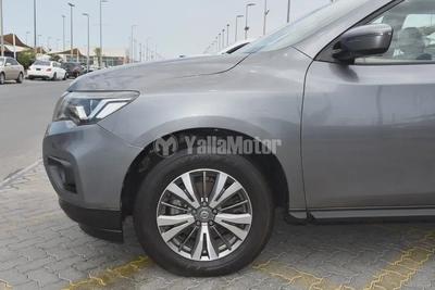 Used Nissan Pathfinder 2020-4