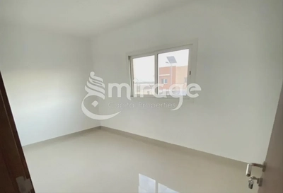 VILLA FOR RENT IN MANAZEL AL REEF 2, AL SAMHA-8