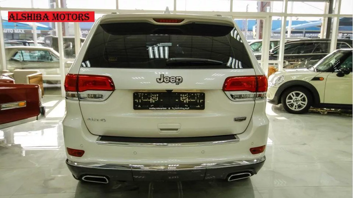 Jeep Grand Cherokee Summit-2-2