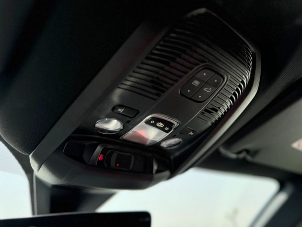 PEUGEOT 3008 GT