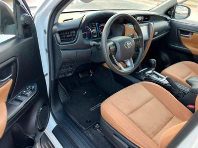 Toyota Fortuner  2023 Toyota Fortuner - EXR  2.7 L V4 -AWD 4x4 - Rear Sensor - Cruise Control - No  Accident - 2Key --9