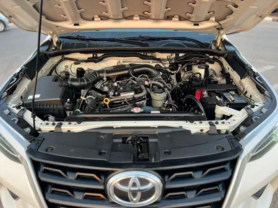 Toyota Fortuner  2023 Toyota Fortuner - EXR  2.7 L V4 -AWD 4x4 - Rear Sensor - Cruise Control - No  Accident - 2Key --19