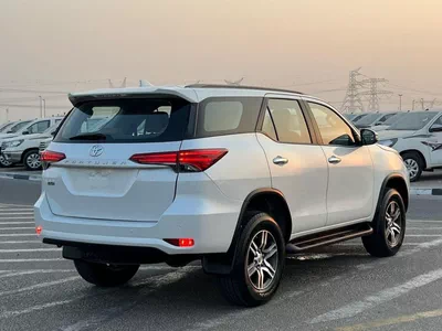 Toyota Fortuner  2023 Toyota Fortuner - EXR  2.7 L V4 -AWD 4x4 - Rear Sensor - Cruise Control - No  Accident - 2Key --5