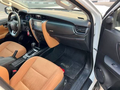 Toyota Fortuner  2023 Toyota Fortuner - EXR  2.7 L V4 -AWD 4x4 - Rear Sensor - Cruise Control - No  Accident - 2Key --8