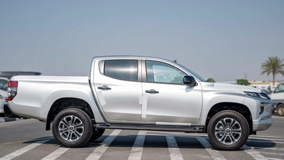 Mitsubishi L200 GLS Mitsubishi L200 Sportero 2.4L Diesel 4x4 2025-2