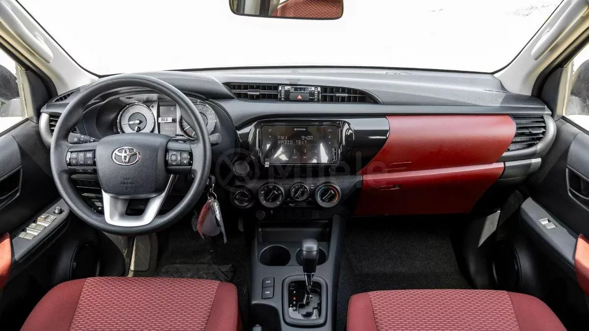 Toyota Hilux TOYOTA HILUX DC | 2-YEAR WARRANTY + SERVICE AVAILABLE | 0% DOWNPAYMENT (BANK)-9-9