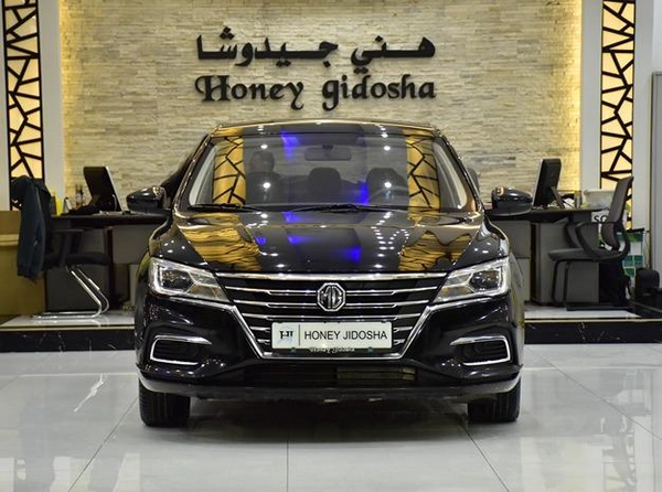 MG 5 ( 2023 Model ) in Black Color GCC Specs