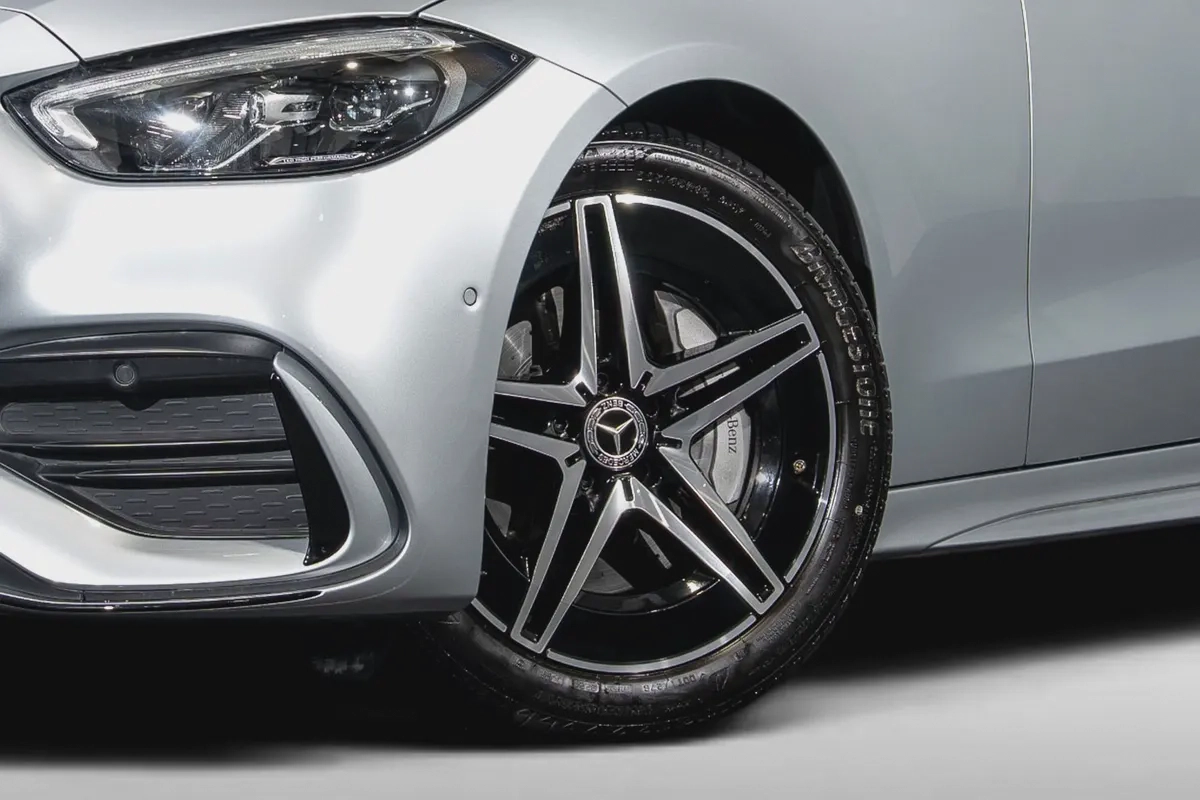 0% Downpayment | Mercedes-Benz Service And Warranty Package | AED 2,875 P/M-7-7