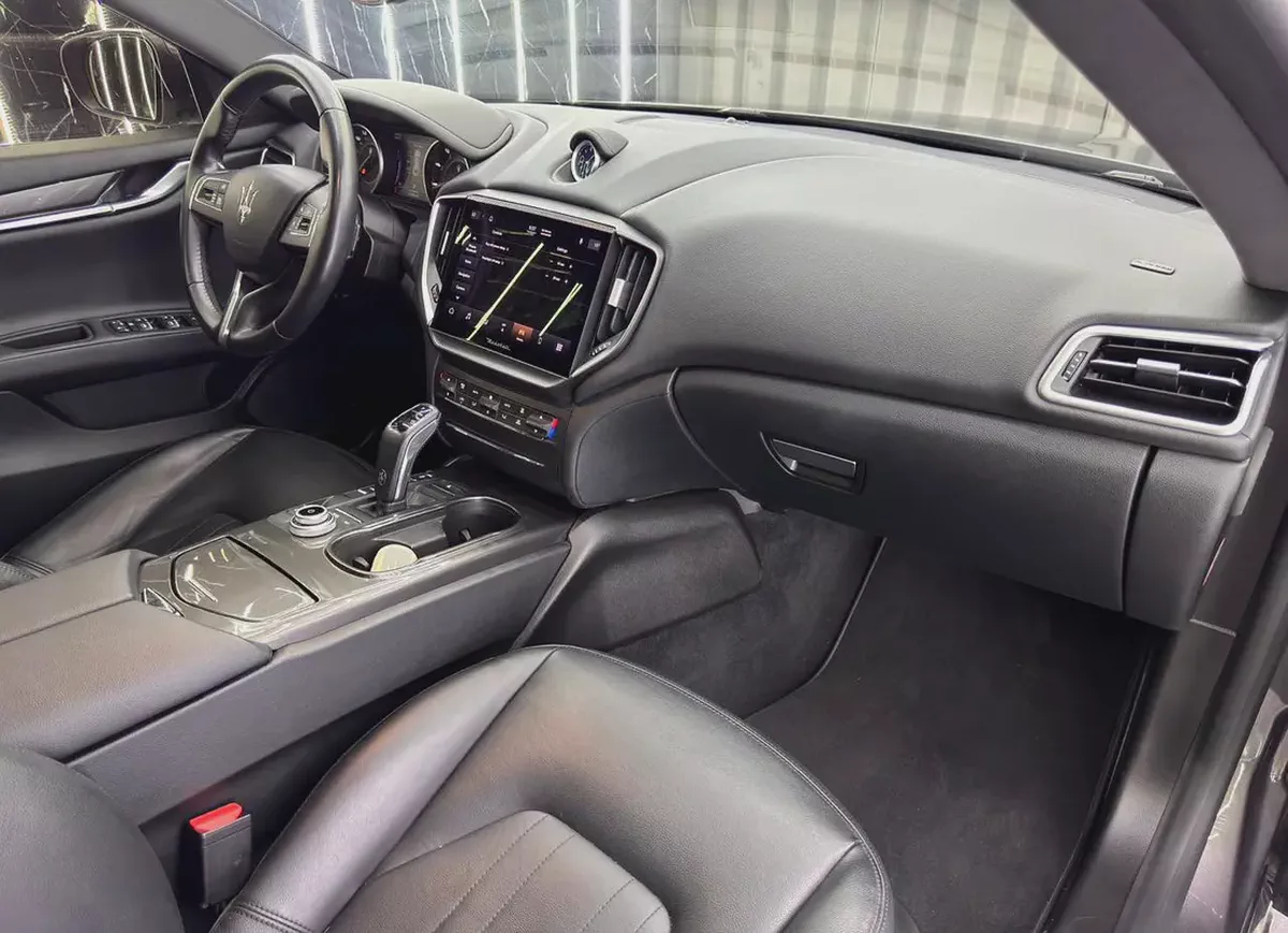 2021 Maserati Ghibli | GT Hybrid | GCC | Low Mileage | Well Maintained-9-9