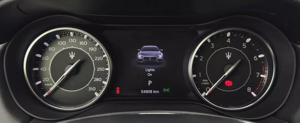 2021 Maserati Ghibli | GT Hybrid | GCC | Low Mileage | Well Maintained-13-13