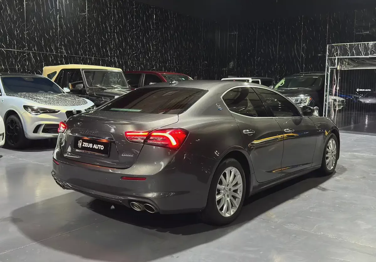2021 Maserati Ghibli | GT Hybrid | GCC | Low Mileage | Well Maintained-3-3