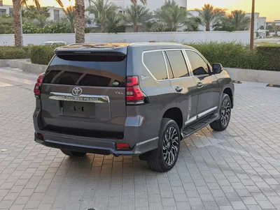 Toyota Prado 2010 Facelifted 2023 | Full Option | V6 4.0L | GCC Specs | Excellent Condition-4