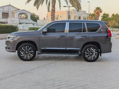 Toyota Prado 2010 Facelifted 2023 | Full Option | V6 4.0L | GCC Specs | Excellent Condition-8