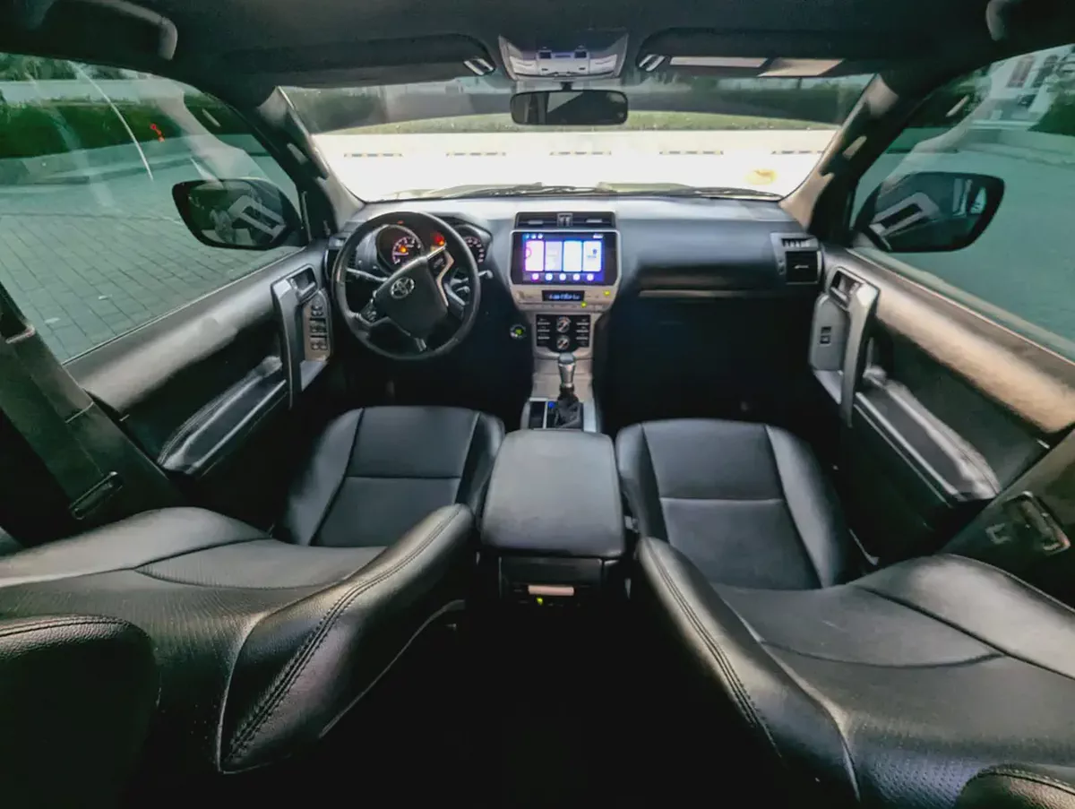 Toyota Prado 2010 Facelifted 2023 | Full Option | V6 4.0L | GCC Specs | Excellent Condition-11-11