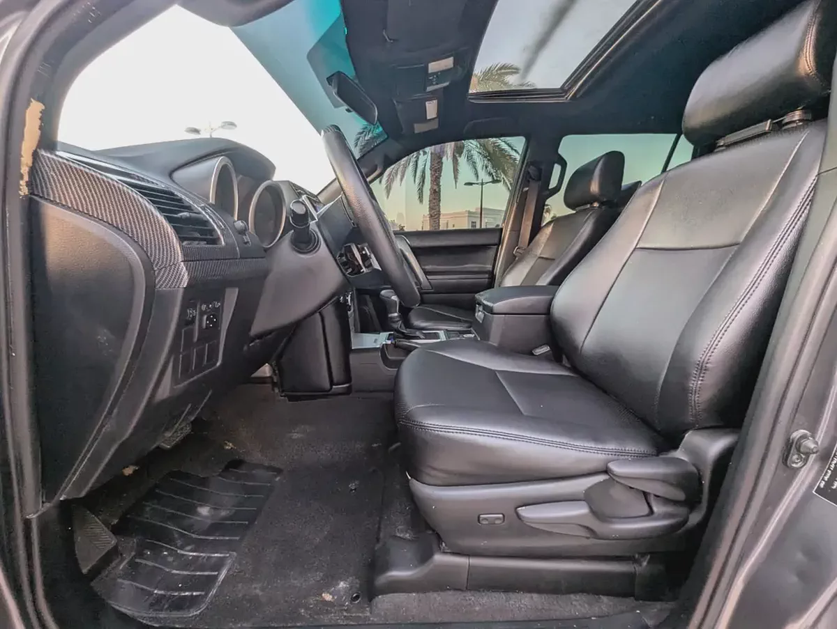 Toyota Prado 2010 Facelifted 2023 | Full Option | V6 4.0L | GCC Specs | Excellent Condition-12-12