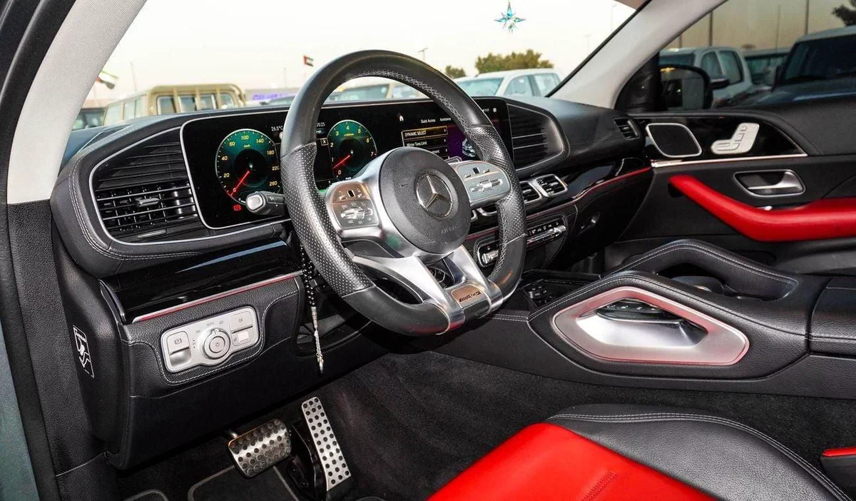 Mercedes Benz GLE53 AMG COUPE 4MATIC+-3-0