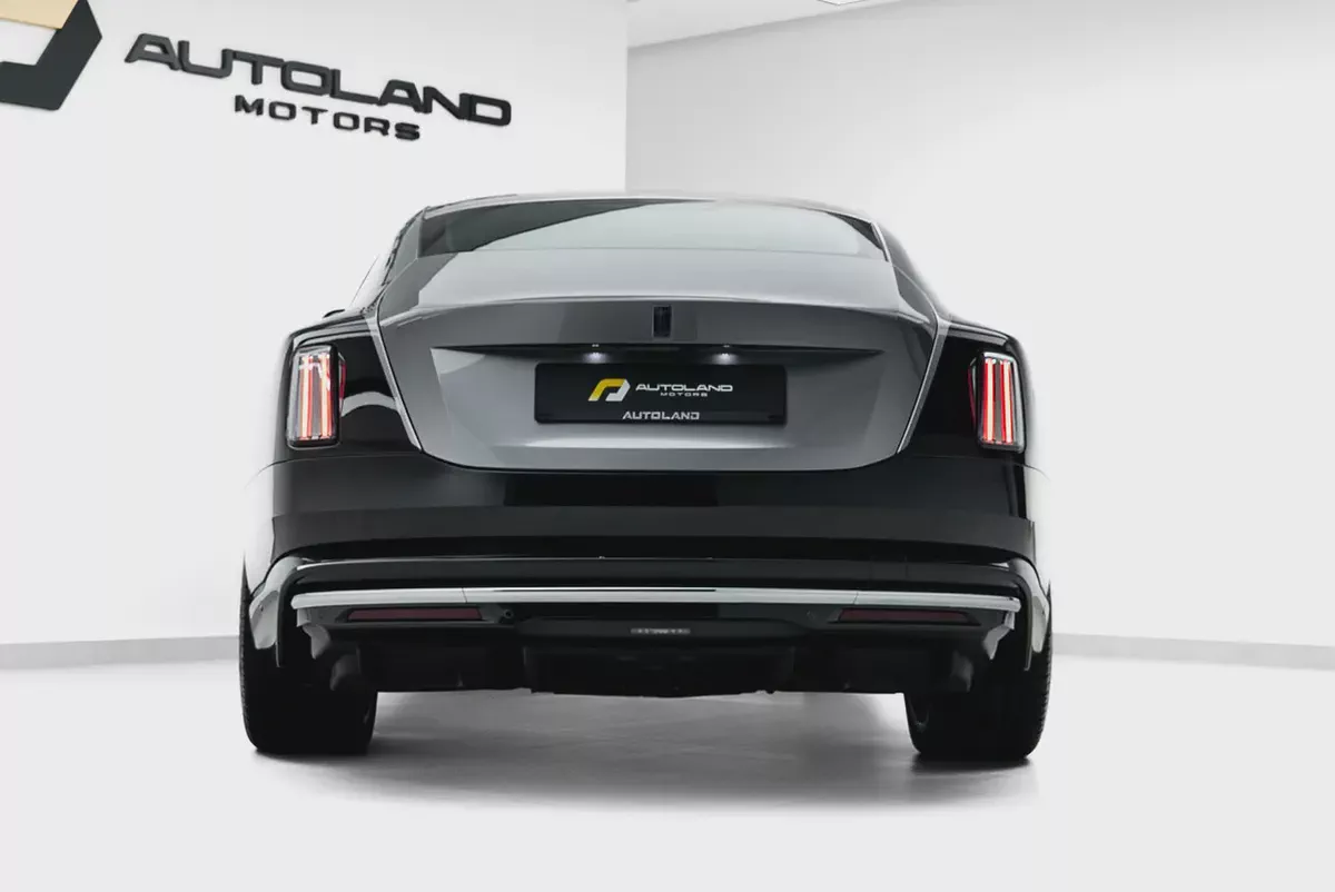 2025 ROLLS ROYCE SPECTRE.   BESPOKE SOUND SYSTEM. IMMERSIVE SEATS. MAIN DEALER WARRANTY AND SERVICE.-3-3