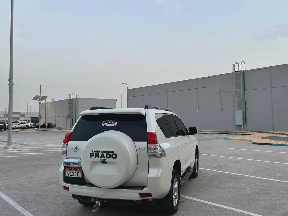 Well Maintained Toyota Prado 2011 TXL | GCC Specs | Reliable SUV-15-15