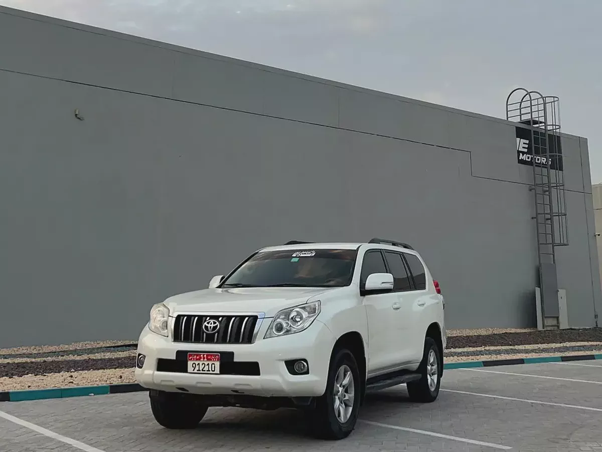 Well Maintained Toyota Prado 2011 TXL | GCC Specs | Reliable SUV-2-2
