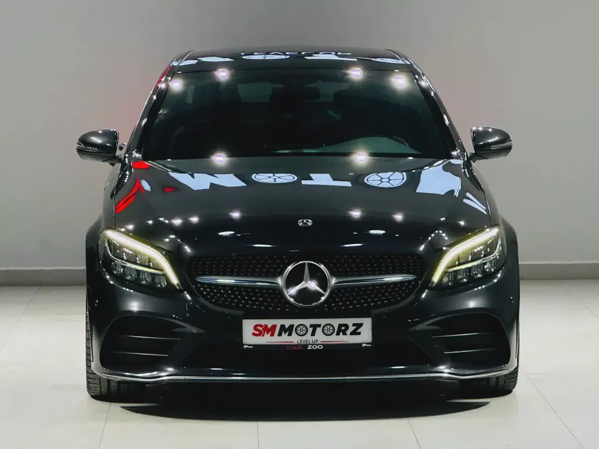 MERCEDES C200 AVANTGRADE 2021 MODEL GCC SPECS WITH FULL MERCEDES SERVICE HISTORY-2-2