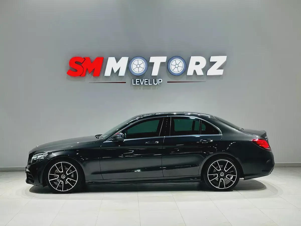 MERCEDES C200 AVANTGRADE 2021 MODEL GCC SPECS WITH FULL MERCEDES SERVICE HISTORY-6-6