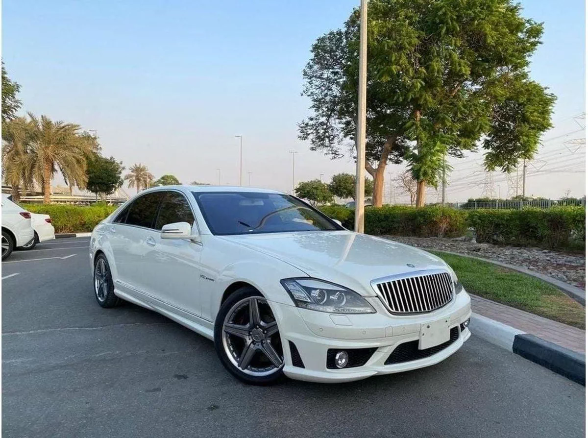 Mercedes Benz S550