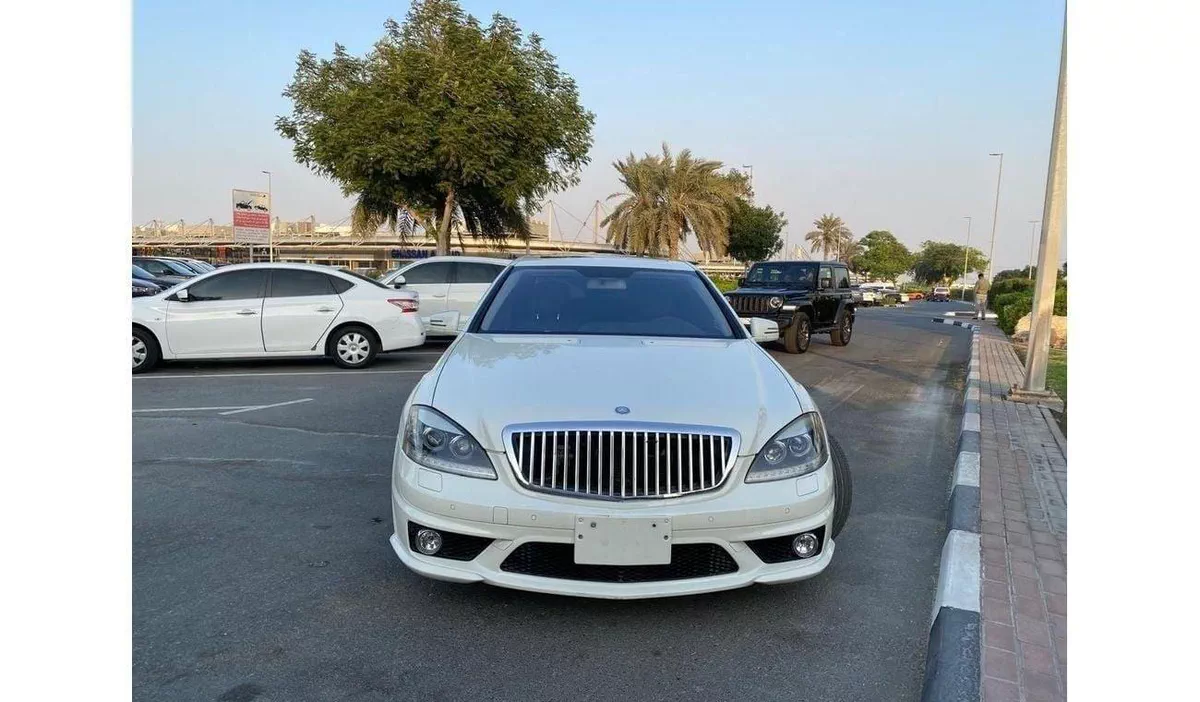 Mercedes Benz S550-3-0