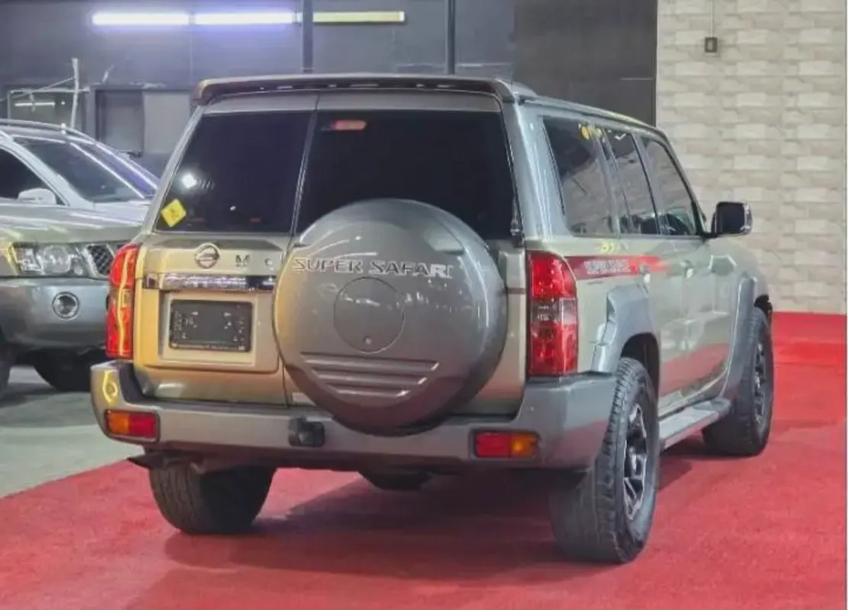 Nissan Patrol Super safari Cash, Without bank  With bank financing availble-1-1